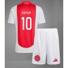 Ajax Chuba Akpom #10 Hemmaställ Barn 2024-25 Korta ärmar (+ Korta byxor)